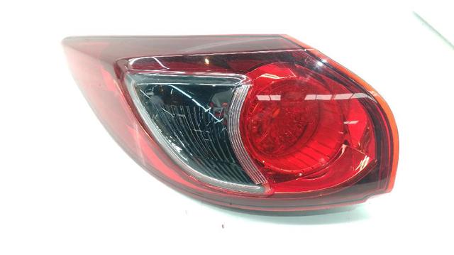 Lanterna traseira esquerda externa KD5451160D MAZDA