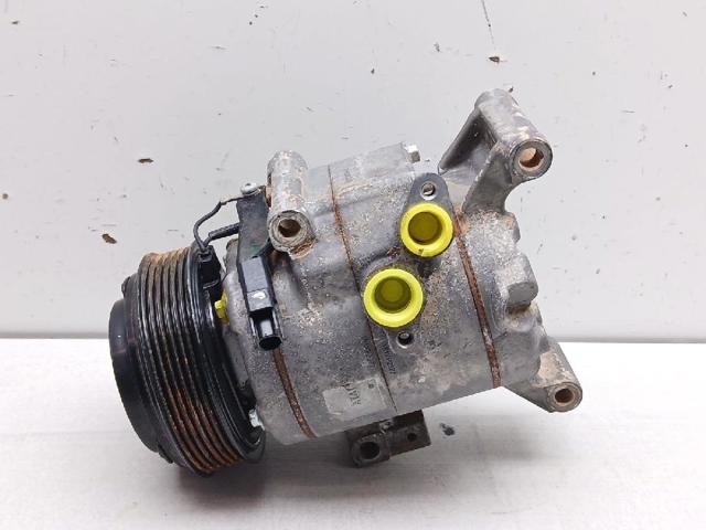 Compressor de aparelho de ar condicionado KD7761450A MAZDA
