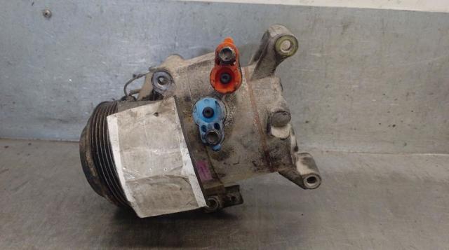 Compressor de aparelho de ar condicionado KD7761450A MAZDA