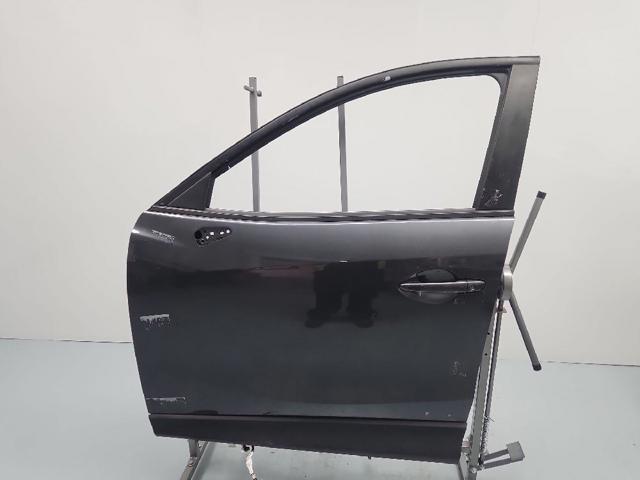 Porta dianteira esquerda KDY35902XJ MAZDA
