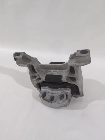 Coxim (suporte) direito de motor KE6439060 MAZDA