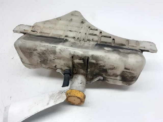 Tanque de expansão do sistema de esfriamento L32715351B MAZDA