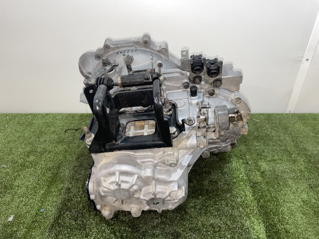 Caixa de Mudança montada (caixa mecânica de velocidades) L4S HYUNDAI
