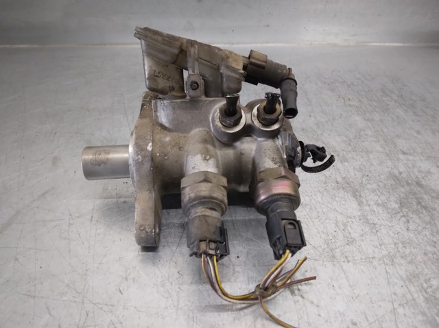 L519888 Ford