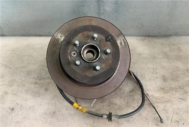 Pino moente (extremidade do eixo) traseiro direito LR001128 LAND ROVER