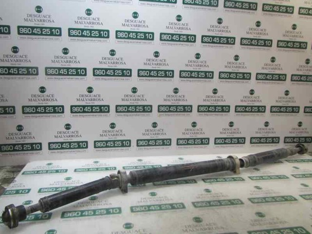 Junta universal traseira montada LR007804 LAND ROVER