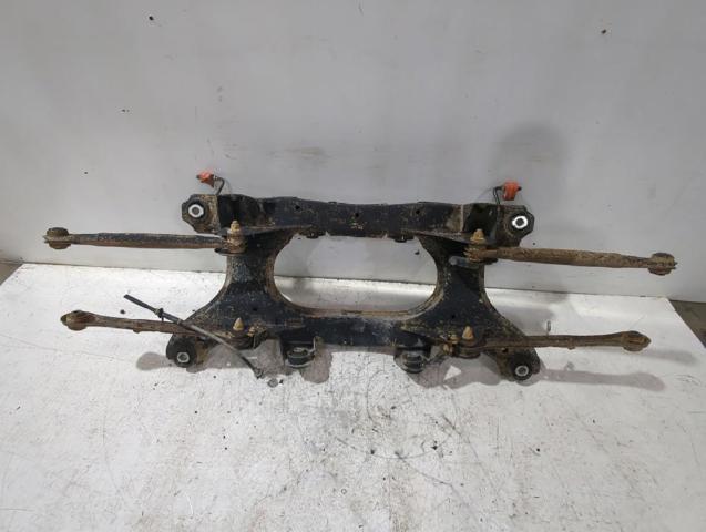 Viga de suspensão traseira (plataforma veicular) LR010245 LAND ROVER