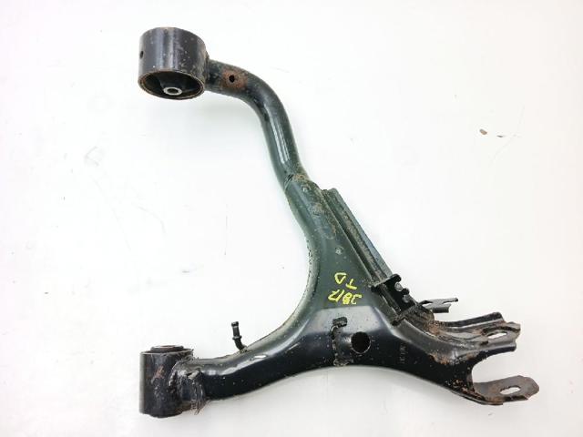 Braço oscilante superior direito de suspensão traseira LR010523 LAND ROVER