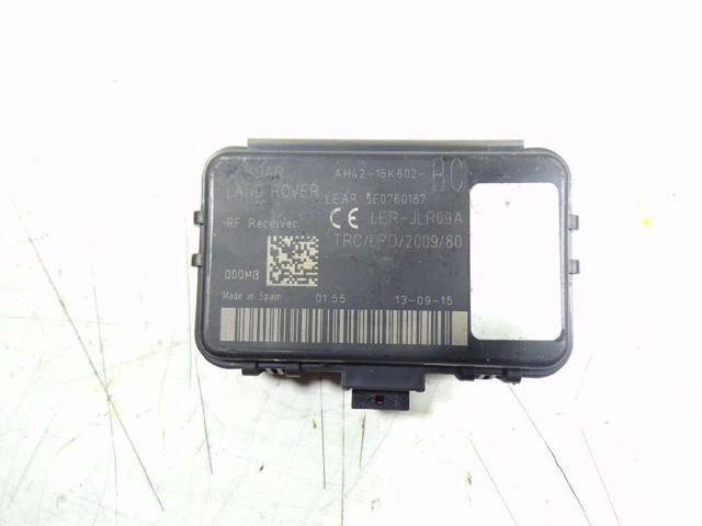 LR012398 Land Rover