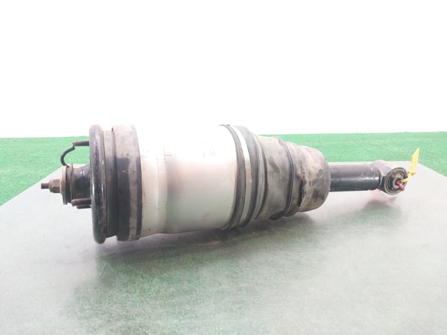 LR016423 Land Rover