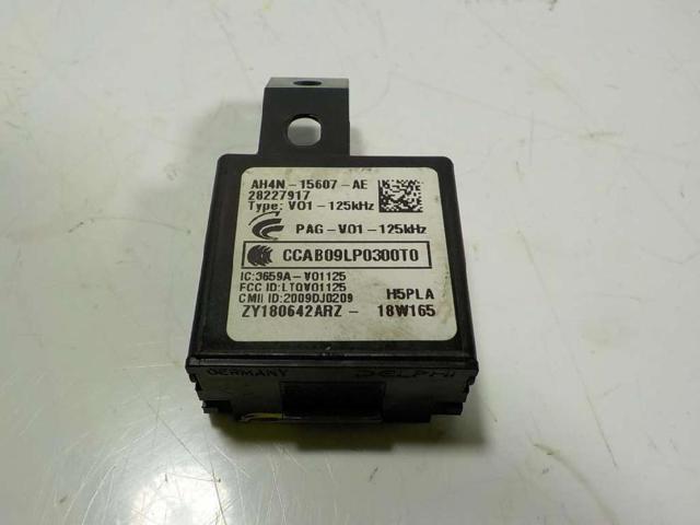 LR020114 Land Rover