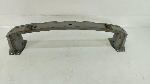 Reforçador do pára-choque dianteiro LR026497 LAND ROVER