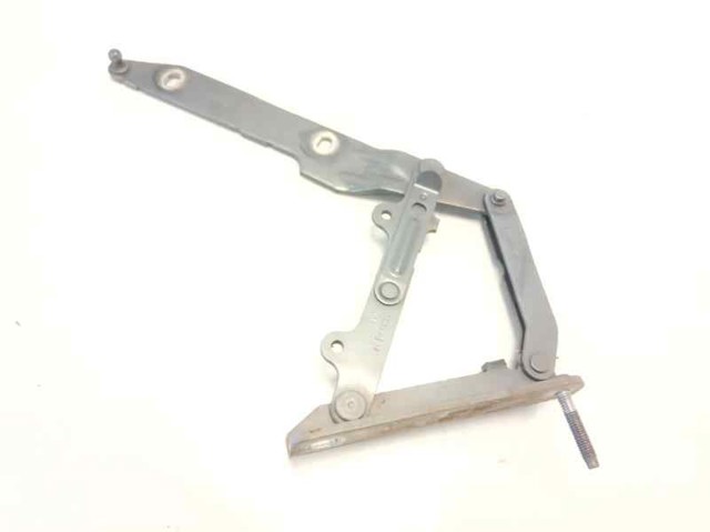 Gozno da capota direito LR040747 LAND ROVER