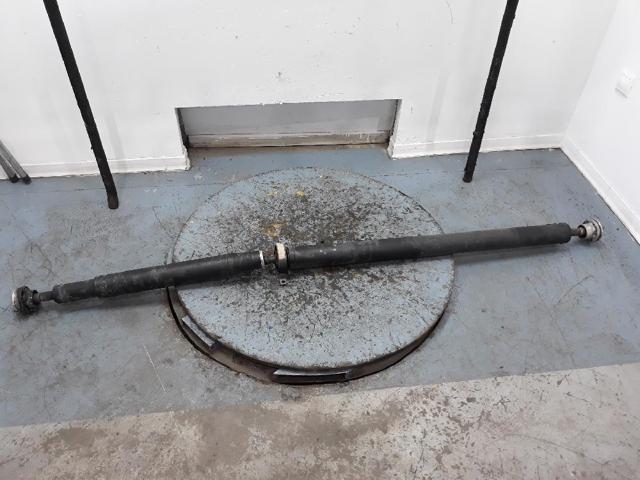 Junta universal traseira montada LR072600 LAND ROVER