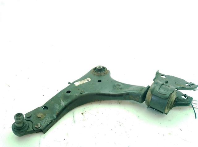 Braço oscilante inferior esquerdo de suspensão dianteira LR078657 LAND ROVER