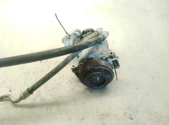 LR112585 Land Rover