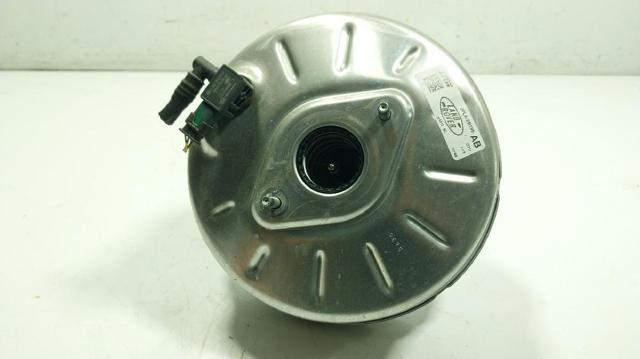 LR116564 Land Rover