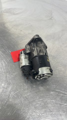 Motor de arranco LRS01968 RENAULT