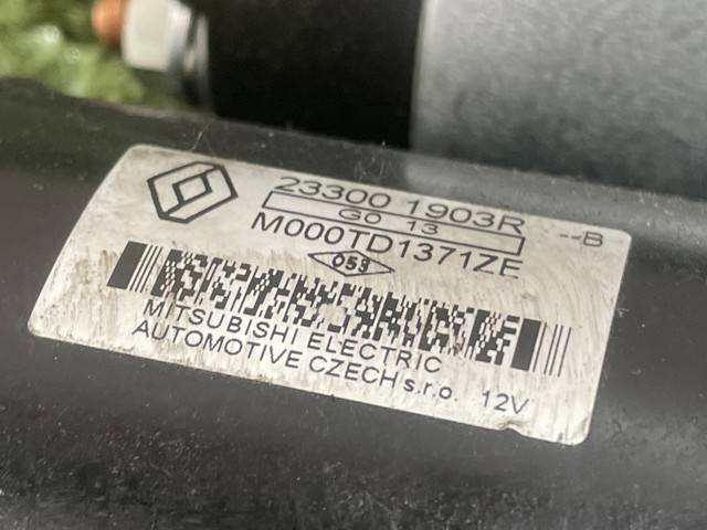 Motor de arranco M000TD1371ZE RENAULT