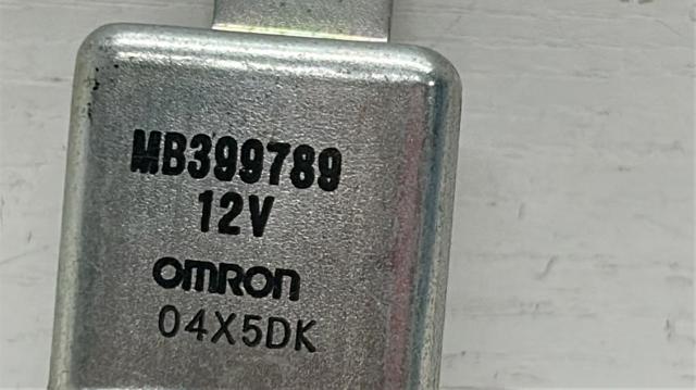 Relê das luzes de nevoeiro MB399789 MITSUBISHI