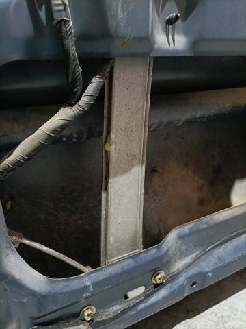 Mecanismo de acionamento de vidro da porta dianteira direita MB517476 MITSUBISHI