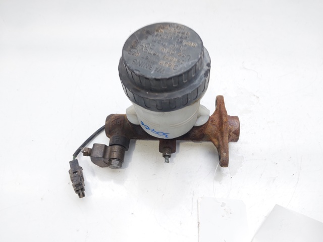 MB587561 Mitsubishi