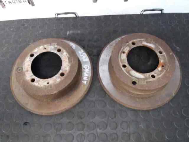 Disco do freio traseiro MB668083 MITSUBISHI