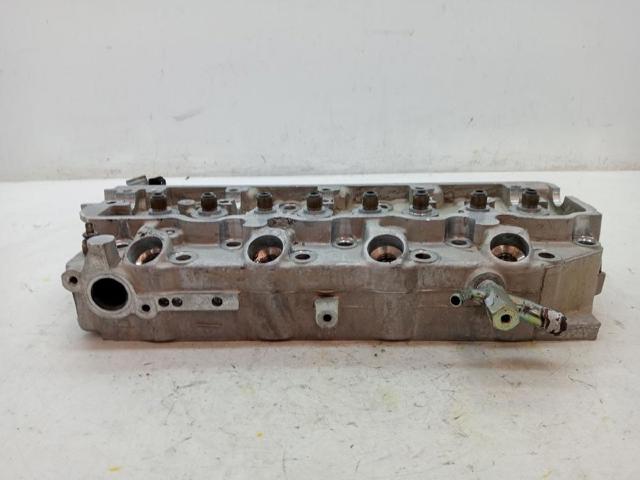 Cabeça de motor (CBC) MD348983 MITSUBISHI