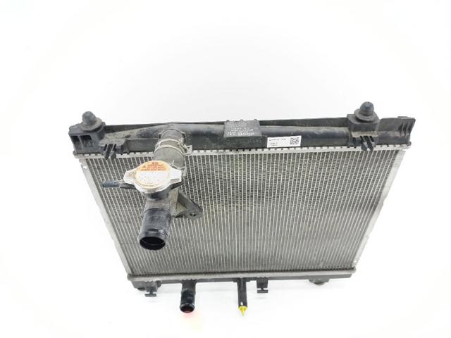 Radiador de esfriamento de motor MF4221333845 TOYOTA