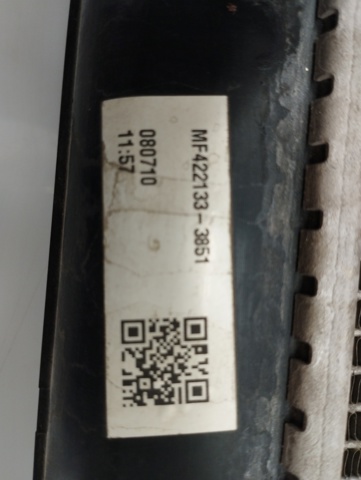 Radiador de esfriamento de motor MF4221333851 TOYOTA