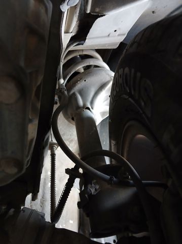 Amortecedor dianteiro MN101532 MITSUBISHI