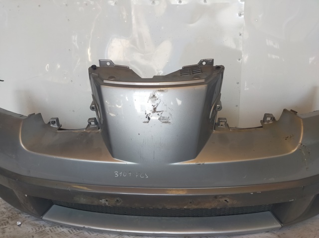 Pára-choque dianteiro MN150453HA MITSUBISHI