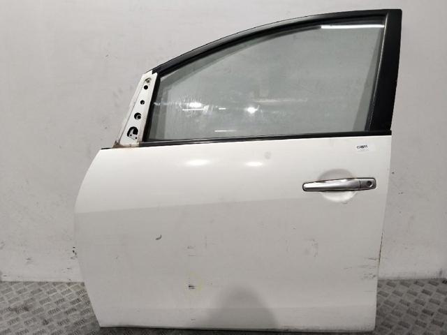  Mitsubishi Grandis  (NAW)