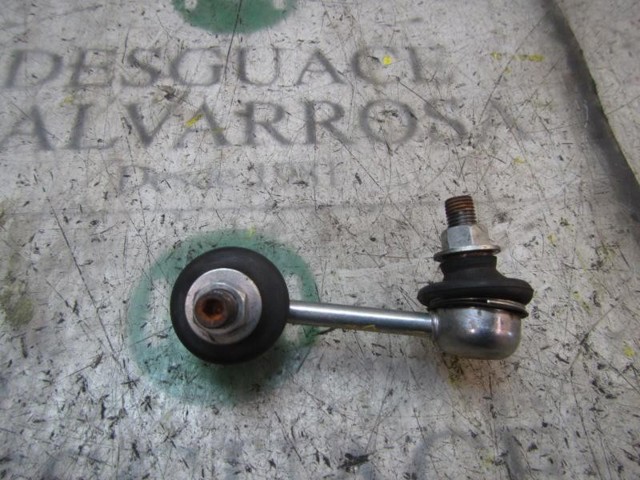 Montante de estabilizador traseiro MN184194 MITSUBISHI