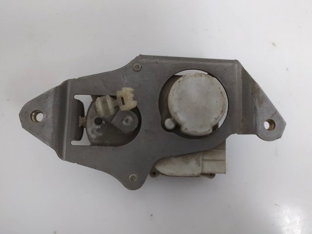Motor acionador de abertura/fechamento de porta-malas (de 3ª/5ª porta traseira) MR100562 MITSUBISHI