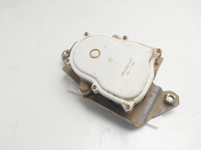 MR100562 Mitsubishi