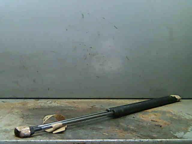 Amortecedor de tampa de porta-malas (de 3ª/5ª porta traseira) MR248939 MITSUBISHI