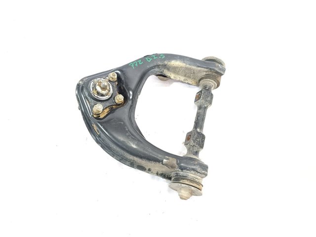 Braço oscilante superior esquerdo de suspensão dianteira MR296093 MITSUBISHI