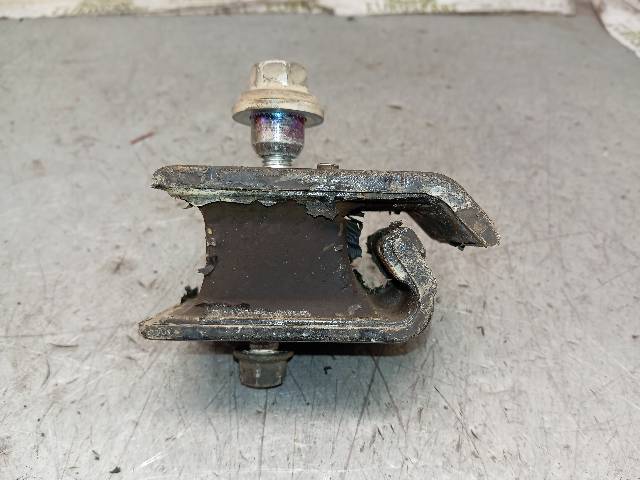 Coxim (suporte) esquerdo/direito de motor MR319769 MITSUBISHI