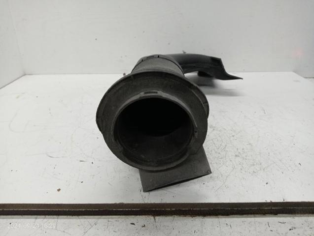 Tomada de ar de filtro de ar Mitsubishi Pajero V80