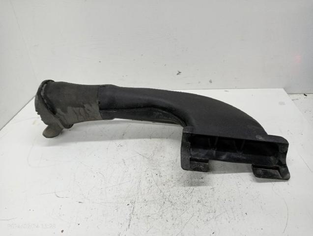 Tomada de ar de filtro de ar Mitsubishi Pajero V80