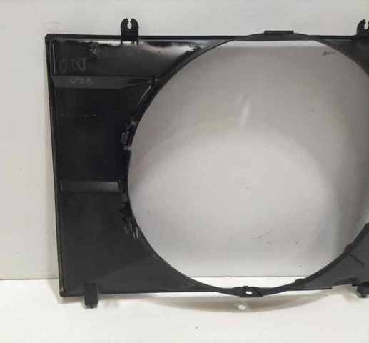 Conduto de ar (defletor) do radiador MR404894 MITSUBISHI