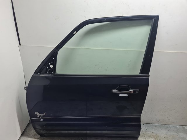 Porta dianteira esquerda MR555447 MITSUBISHI