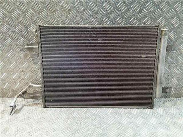 Radiador de aparelho de ar condicionado MR568975 MERCEDES