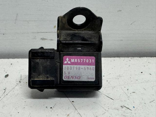 MR577031 Mitsubishi