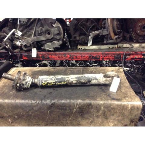 Junta universal traseira, parte traseira MR581613 MITSUBISHI
