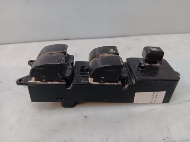 Unidade de botões dianteira esquerda de controlo de elevador de vidro MR587952 MITSUBISHI