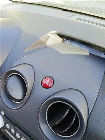 Botão de ativação do sinal de emergência Mitsubishi Colt VI Z3A ao melhor preço