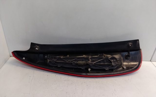 Lanterna traseira direita MR957374 MITSUBISHI