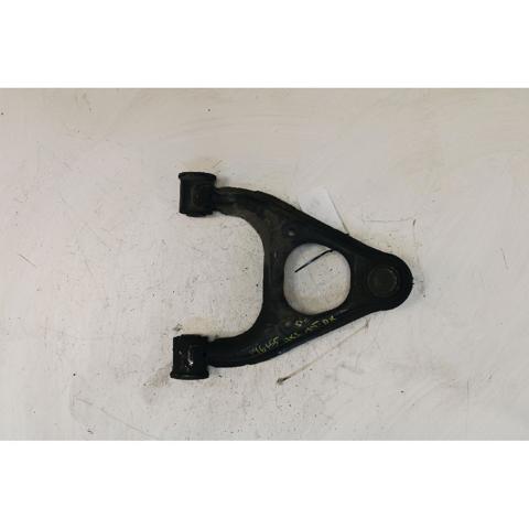 Braço oscilante superior direito de suspensão dianteira N06834200 MAZDA